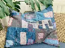 Coussin déco en denim surcyclé